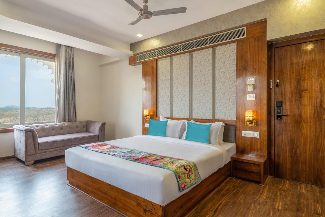 Hotel Pandora Grand, Udaipur- Nestled In Nature Wrapped In Luxury Zewnętrze zdjęcie