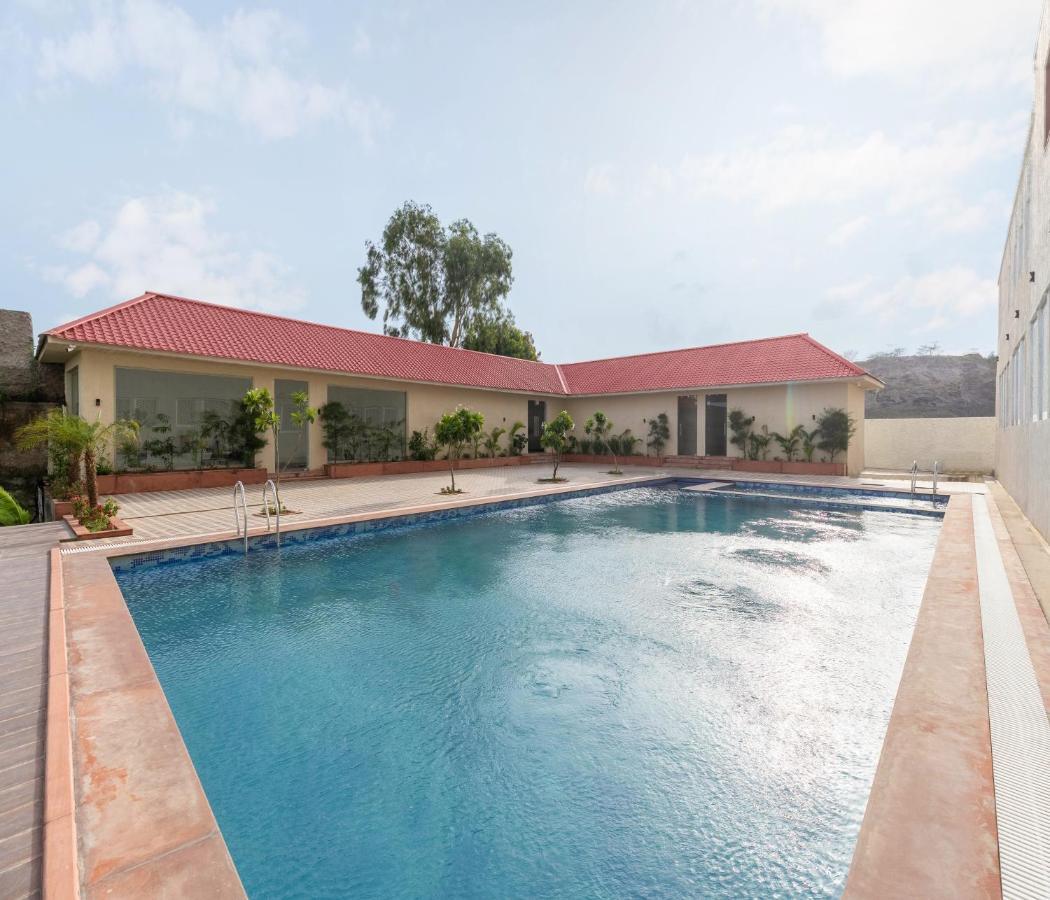 Hotel Pandora Grand, Udaipur- Nestled In Nature Wrapped In Luxury Zewnętrze zdjęcie
