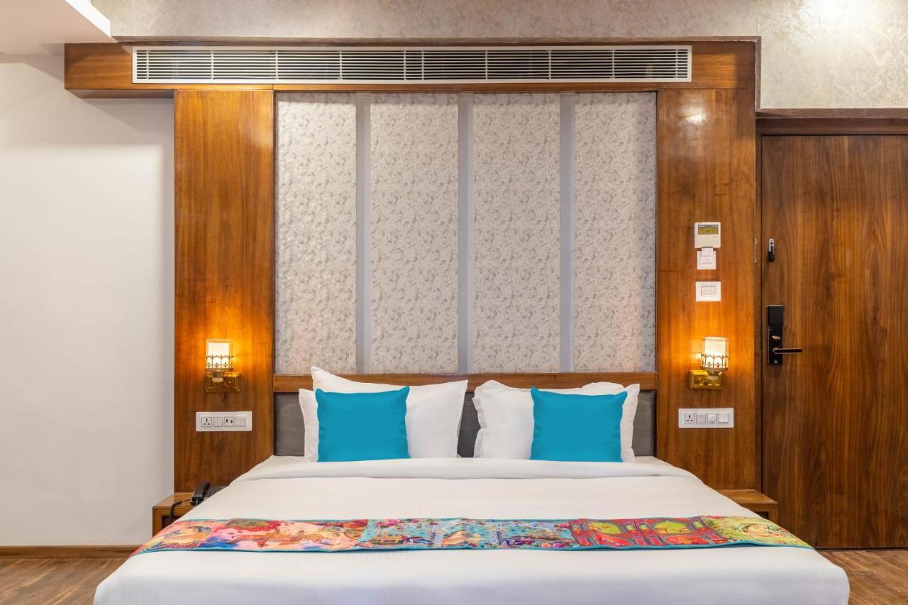 Hotel Pandora Grand, Udaipur- Nestled In Nature Wrapped In Luxury Zewnętrze zdjęcie